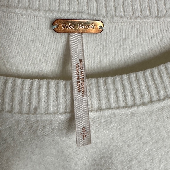 Free People Cream Crew Neck Sweater - Picture 2 of 9